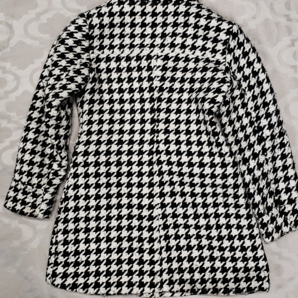 Girls small Blk & Wht pea coat - Picture 4 of 4